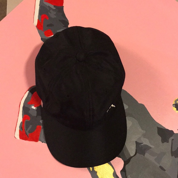 PUMA Cap - Picture 3 of 8